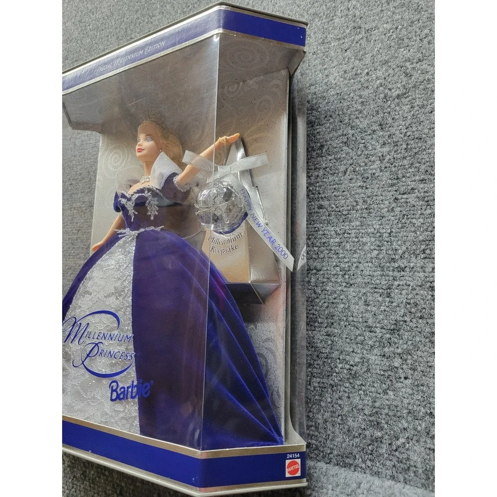 Mattel Millennium Princess Barbie Doll Special Edition Blue Velvet 24154 NIB